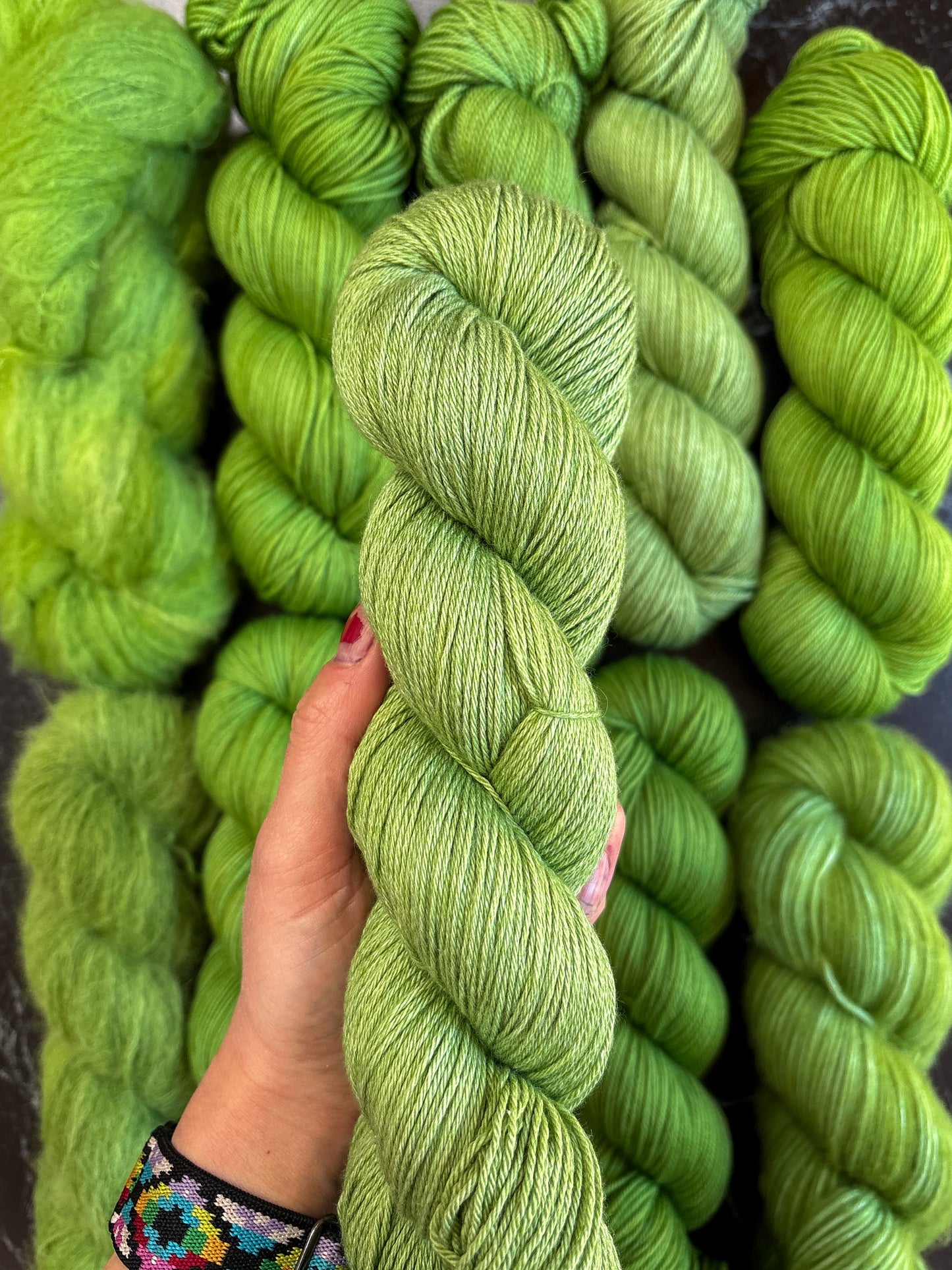 Tomato Leaf - PREORDER 4-6 WEEK TURNAROUND