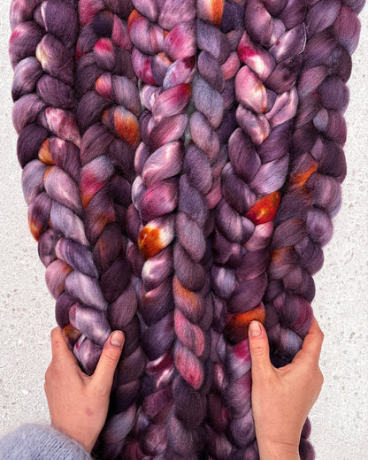 Outlander Combed Top [spinning fiber]