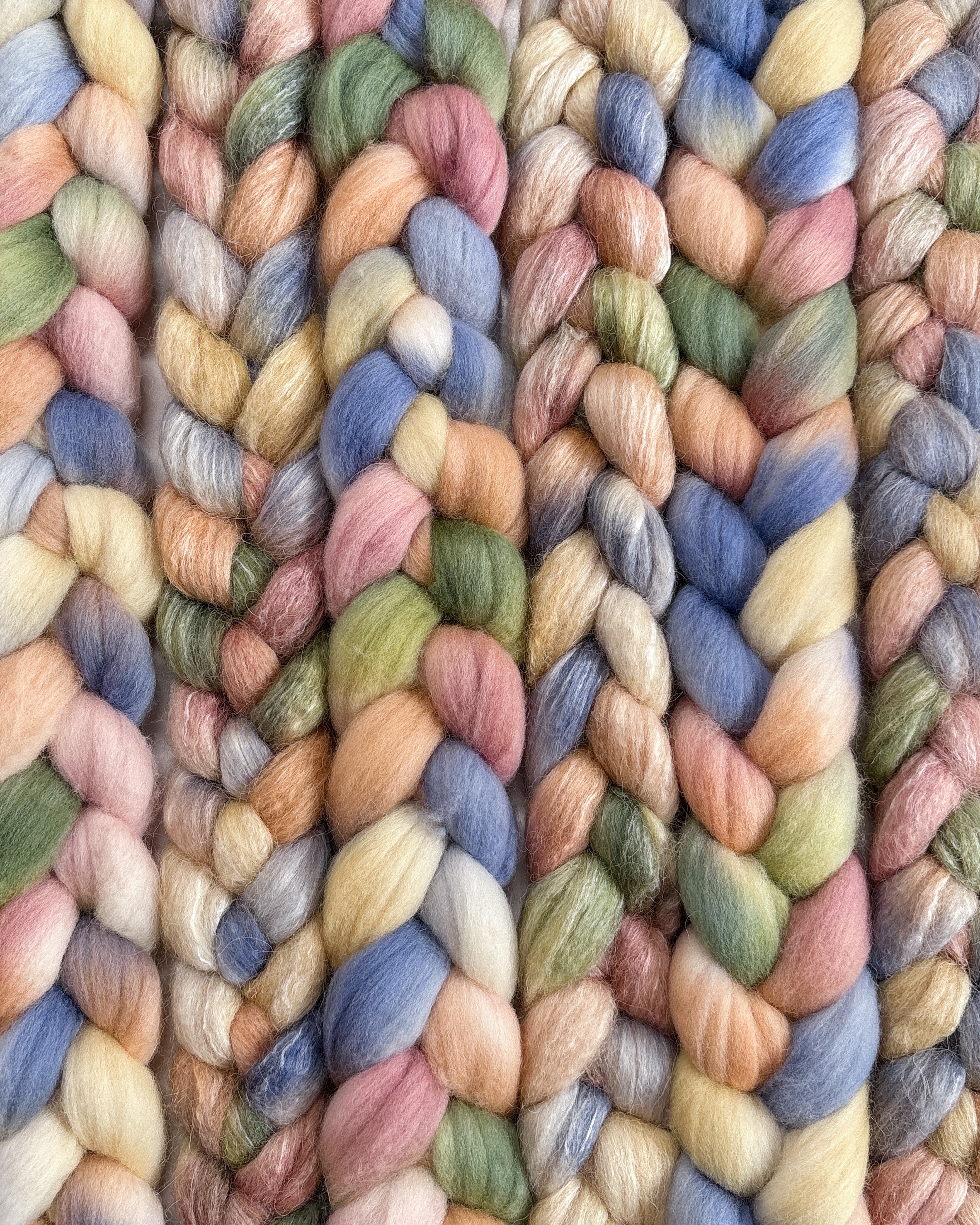 Santa Fe in Bloom | combed top