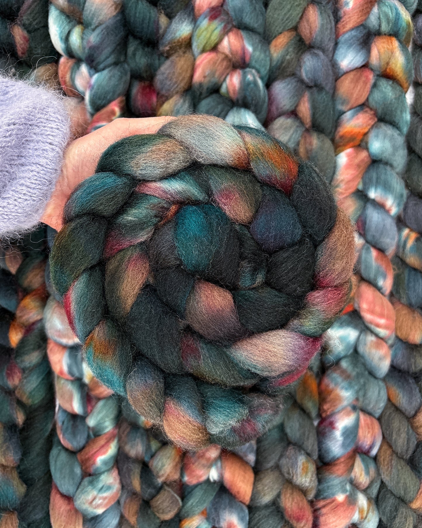 Outlander Combed Top [spinning fiber]