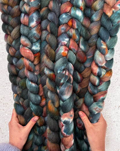 Outlander Combed Top [spinning fiber]