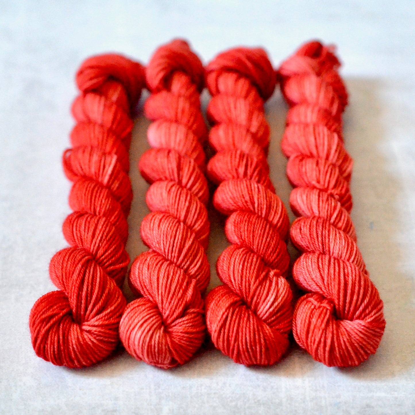 Merry [bounce sock mini skein]