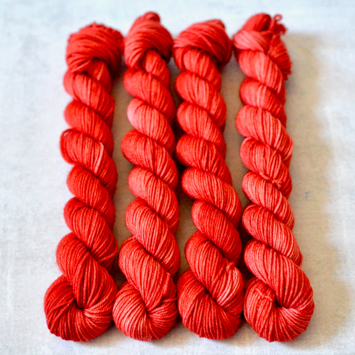 Merry [bounce sock mini skein]
