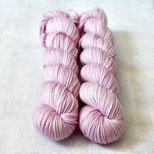 Wisteria [merino dk]