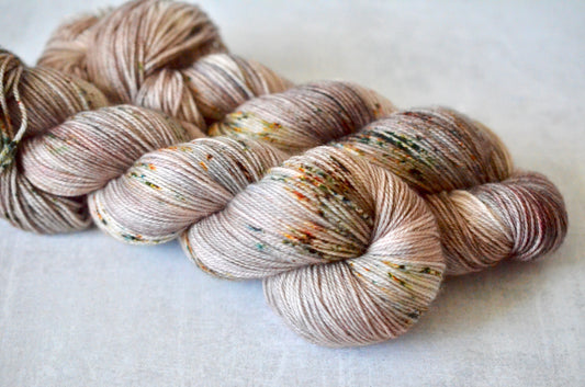Drop Dead Gourd-geous [luxe fingering]