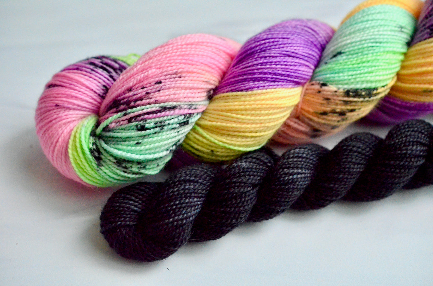 Party On, Dudes [sock set]