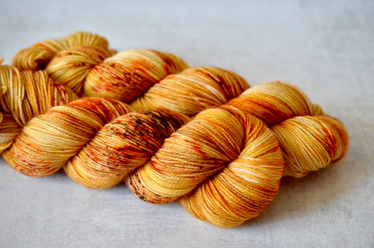 Pumpkin Patch [luxe fingering]