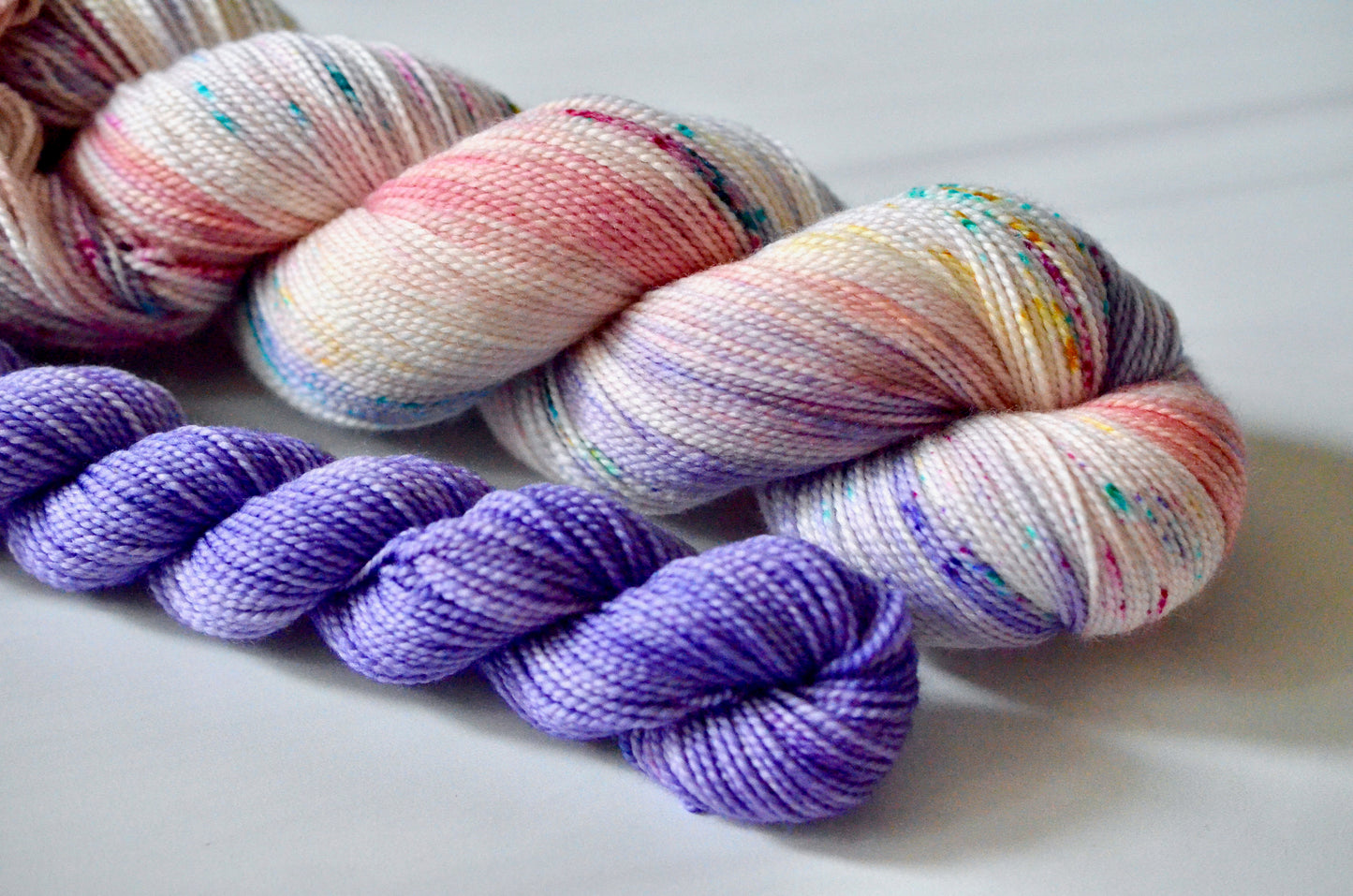 A Very Merry Unbirthday [sock set]