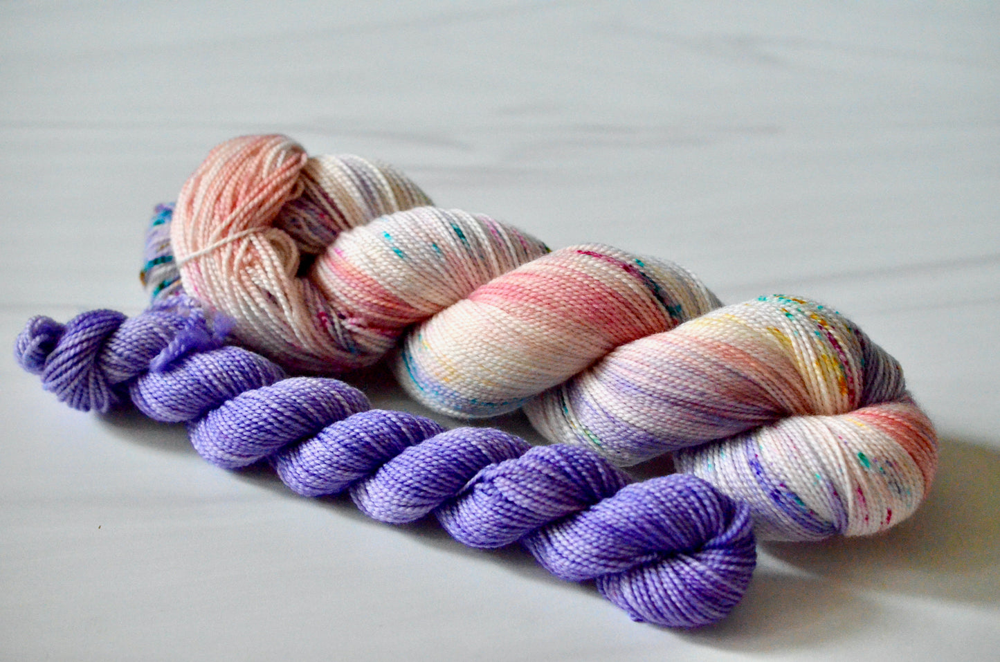 A Very Merry Unbirthday [sock set]