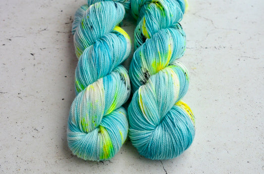 Electric Parakeet [sock]
