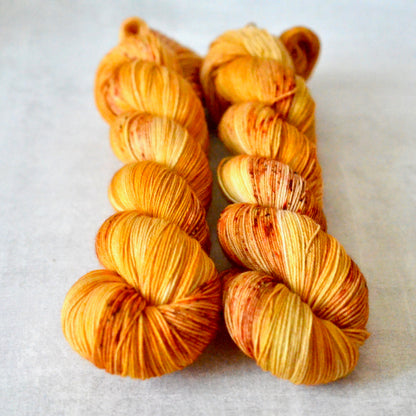 Pumpkin Patch [bounce sock]