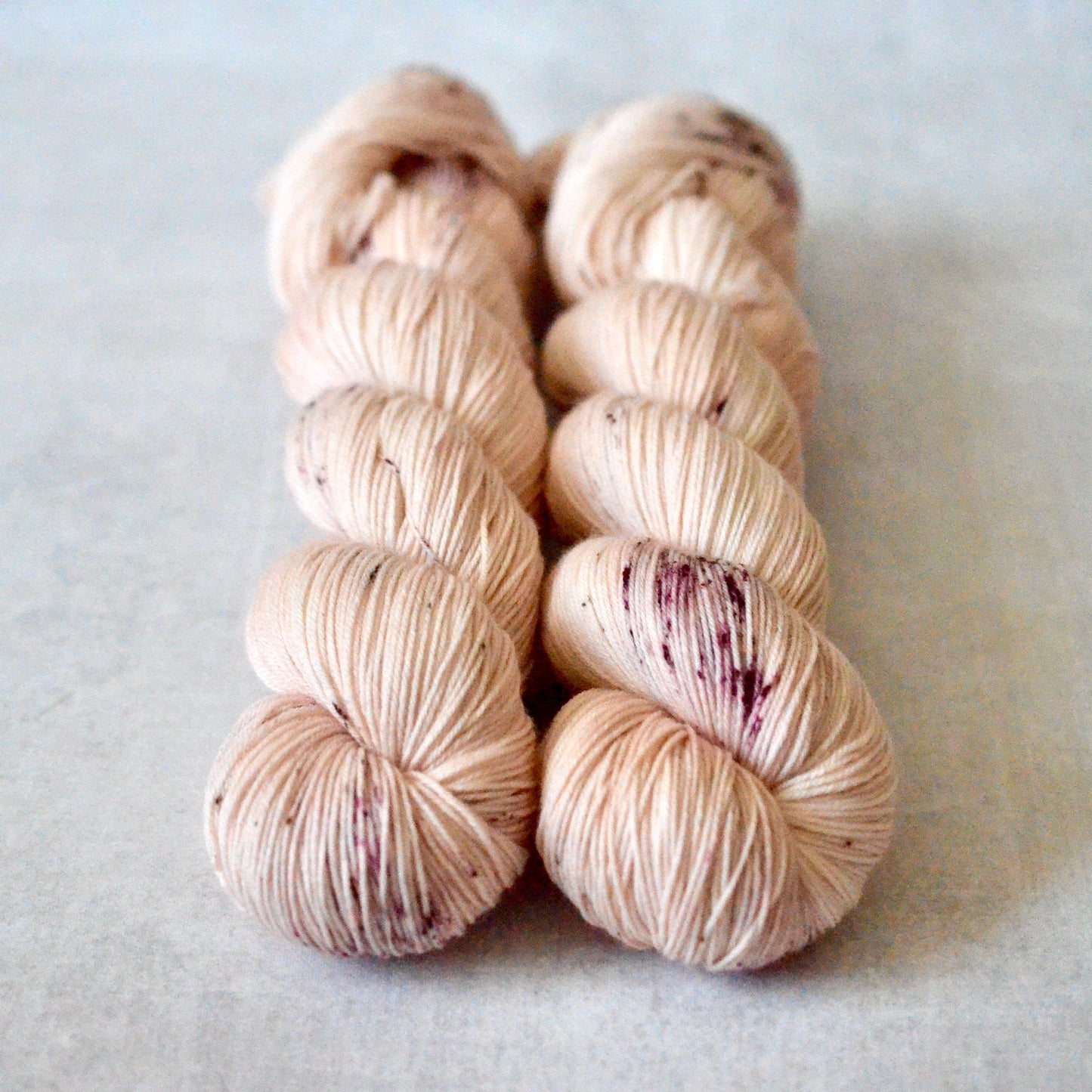 Peony [bounce sock]