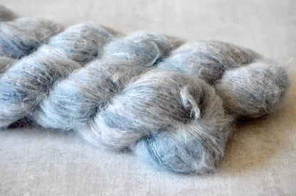 Mist [suri lace]