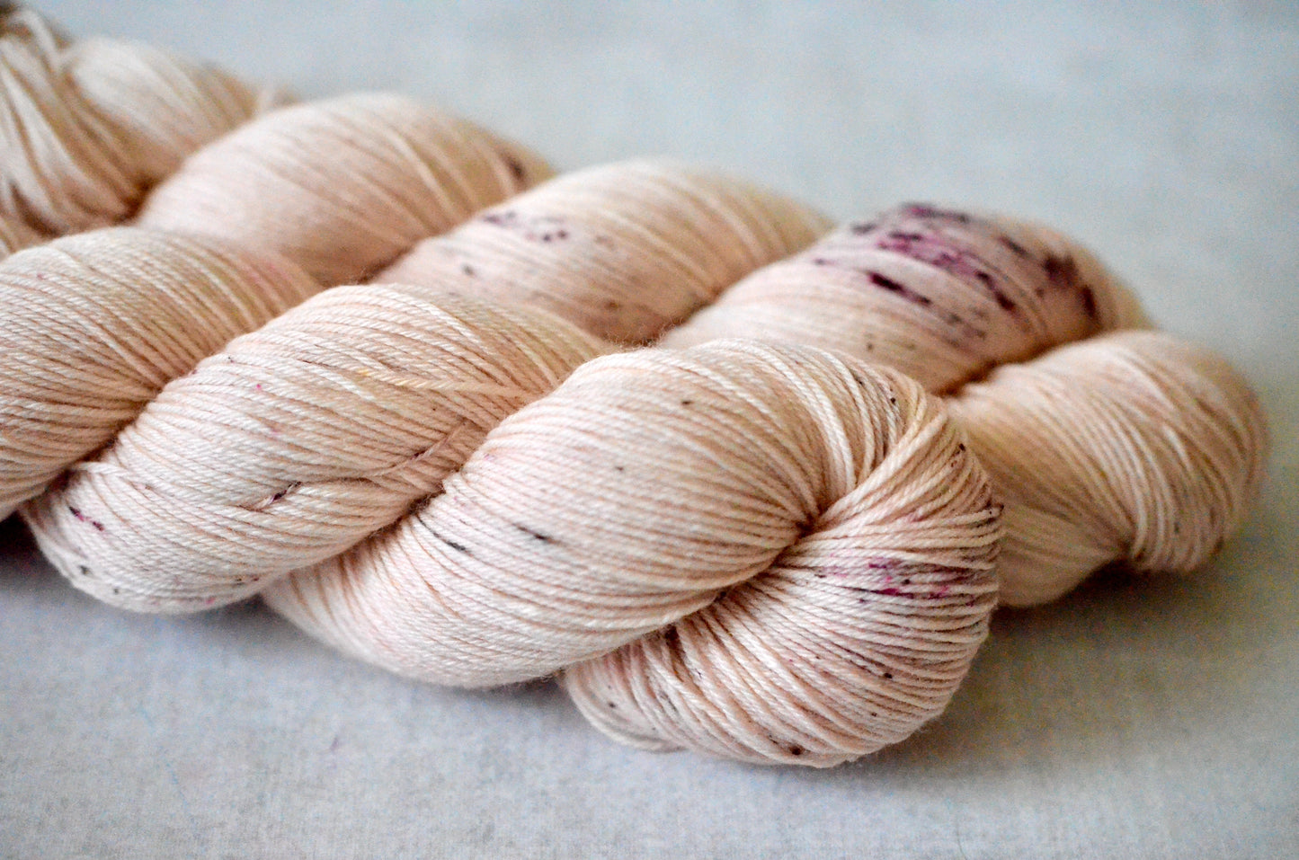 Peony [bounce sock]