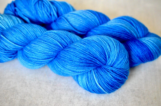 So Self Azure [luxe fingering]