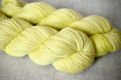 Limoncello [luxe fingering]