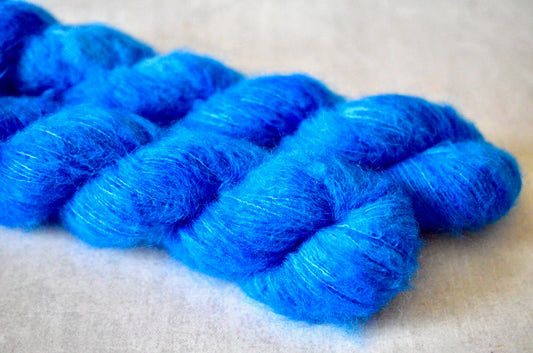 So Self Azure [suri lace]