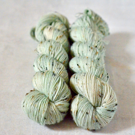 A Hint of Mint [tweed sock]
