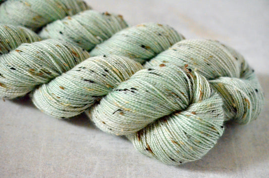 A Hint of Mint [tweed sock]